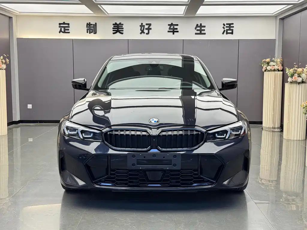 BMW 3 Series 3 2025 330Li M Sport