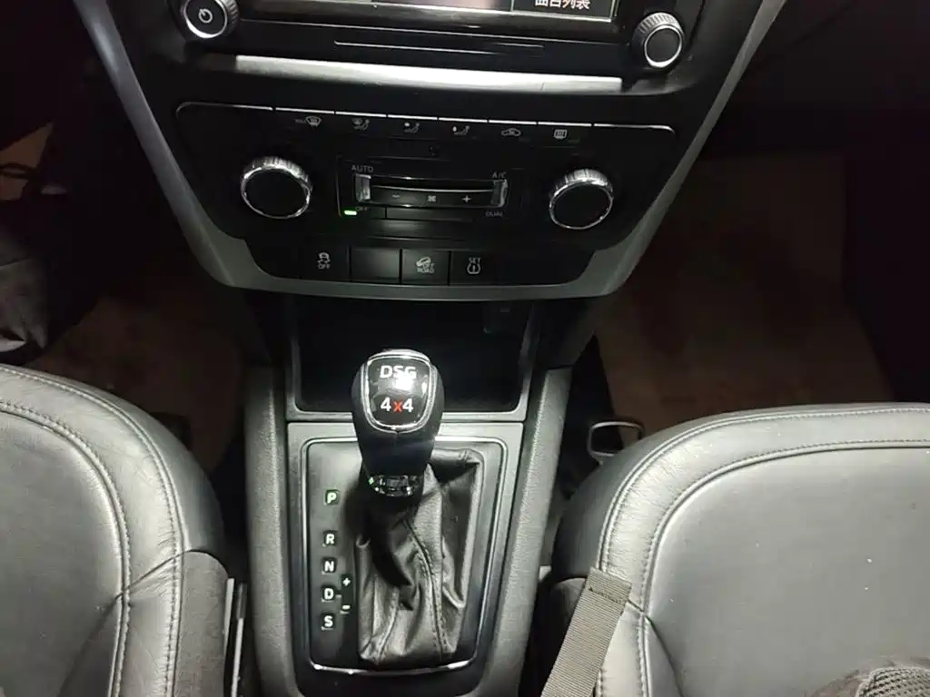 Skoda Yeti — миниатюра 14