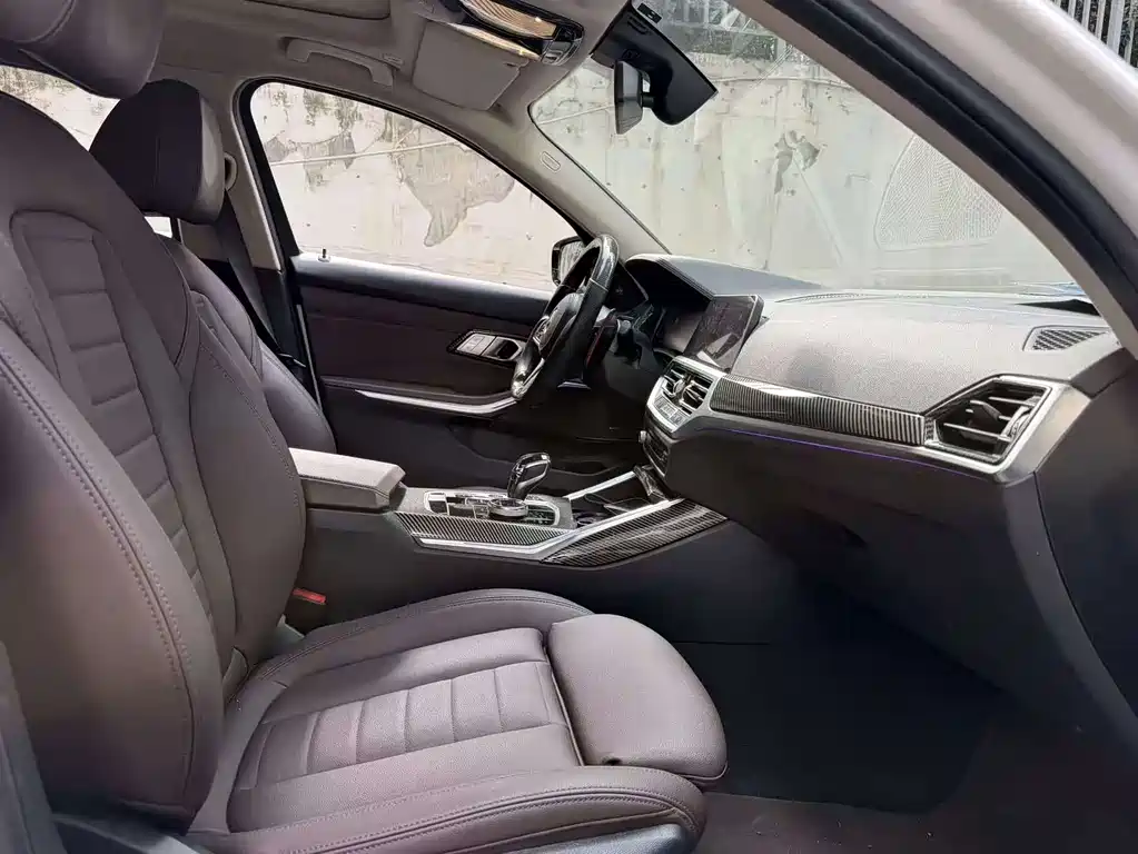 BMW 3 Series — миниатюра 10