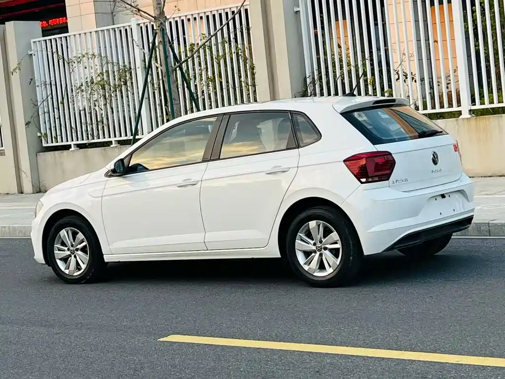 Volkswagen Polo — миниатюра 3