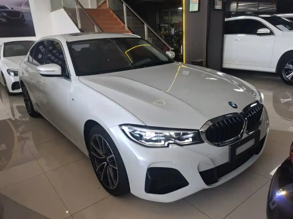 BMW 3 Series — миниатюра 4