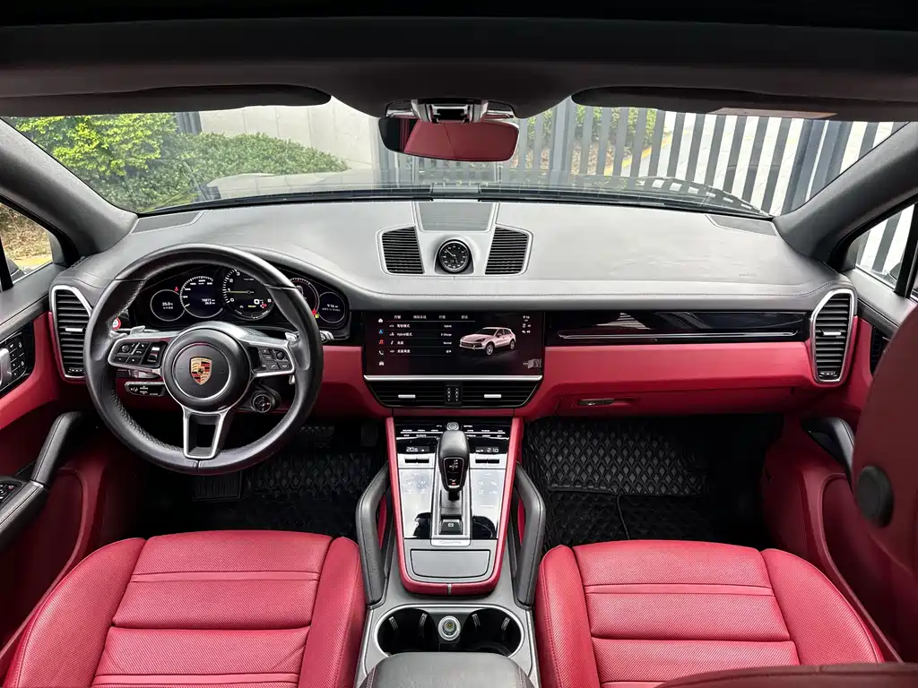 Porsche Cayenne Hybrid — миниатюра 13
