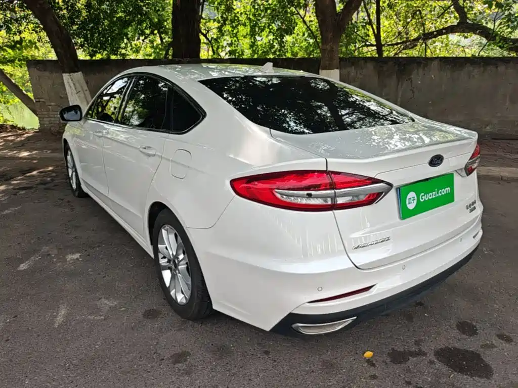 Ford Mondeo — миниатюра 5