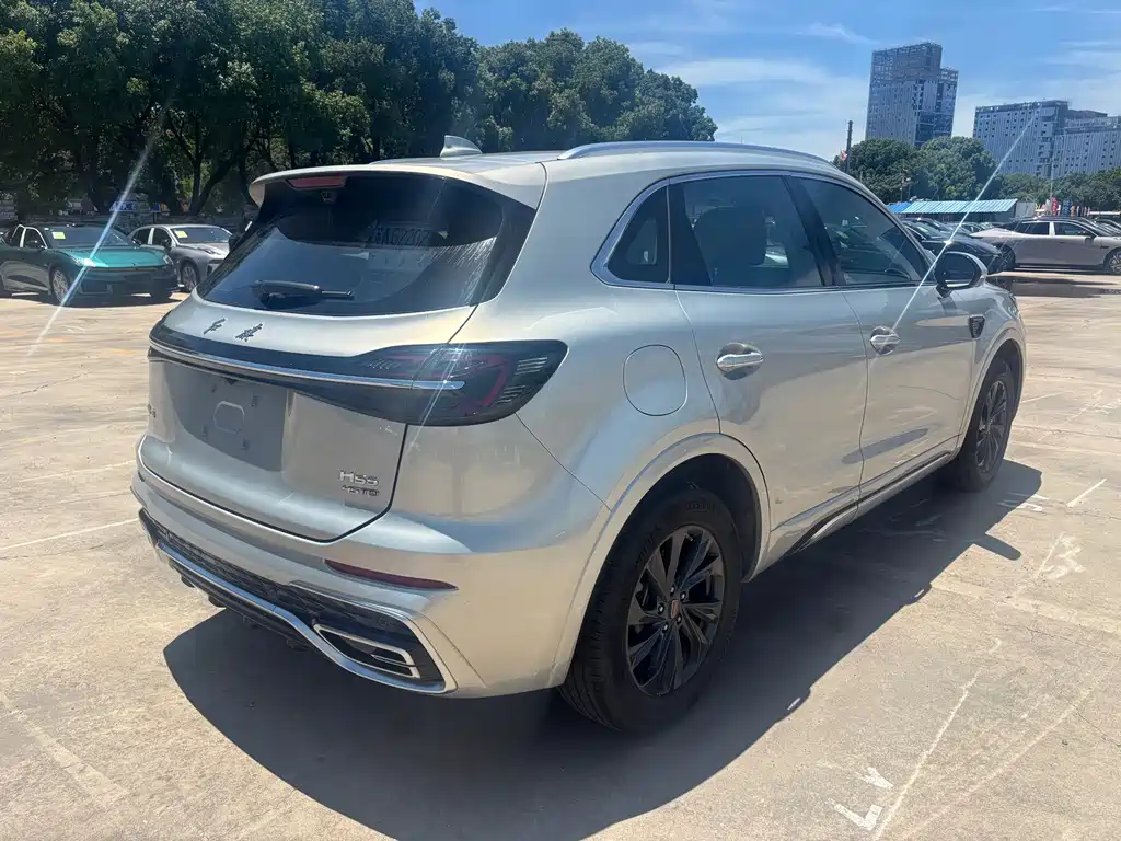 Hongqi HS5 2023 2.0T Pro