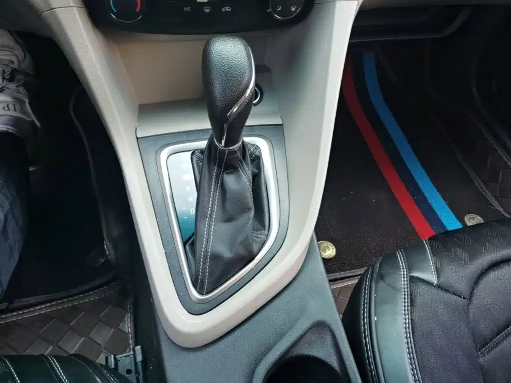 Buick Excelle — миниатюра 21