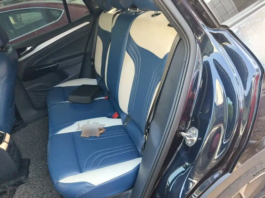 Volkswagen ID.4 Crozz — миниатюра 13
