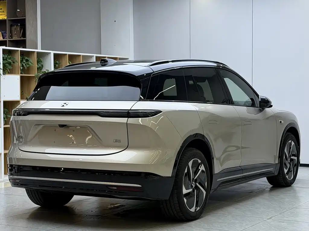 NIO ES6 — миниатюра 17