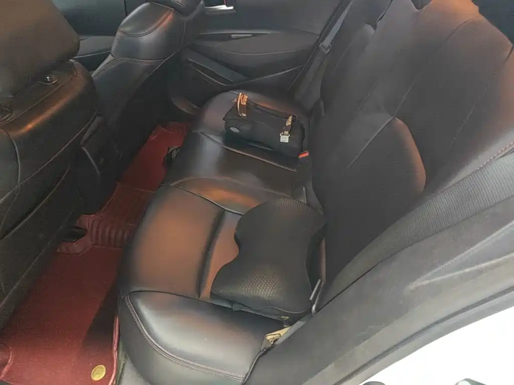 Toyota Corolla — миниатюра 17