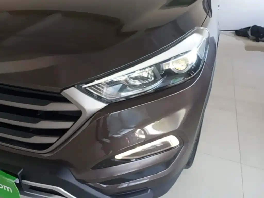 Hyundai Tucson — миниатюра 24