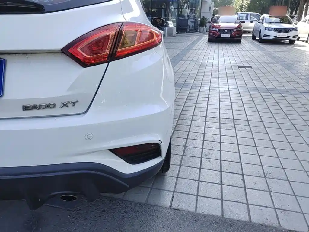 Changan Eado XT — миниатюра 8
