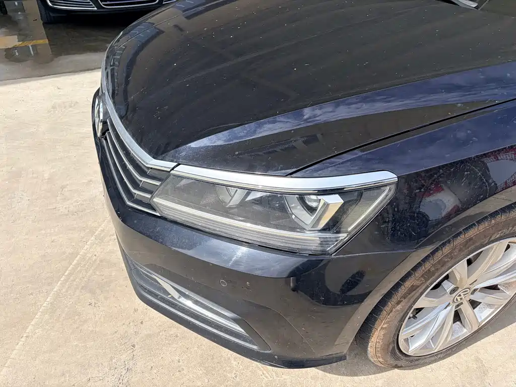 Volkswagen Passat — миниатюра 12
