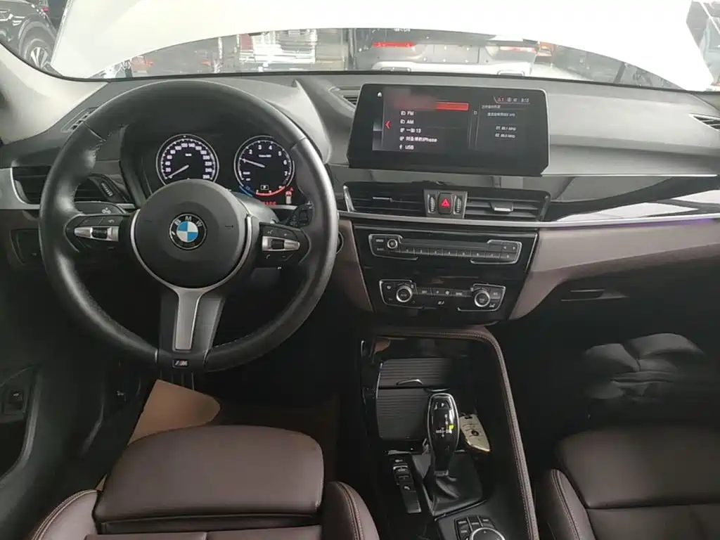 BMW X1 — миниатюра 10