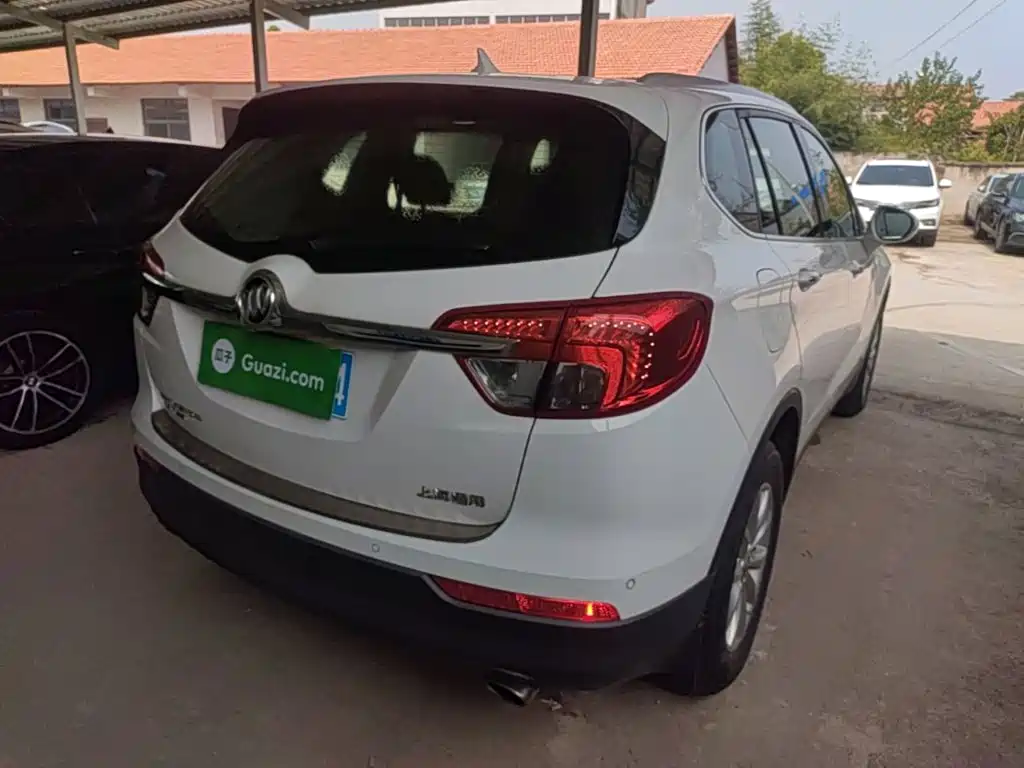 Buick Envision Plus — миниатюра 7
