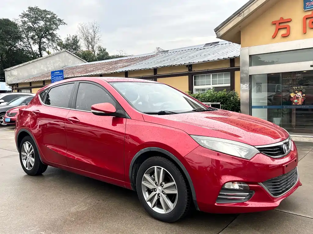 Changan Eado XT — миниатюра 3