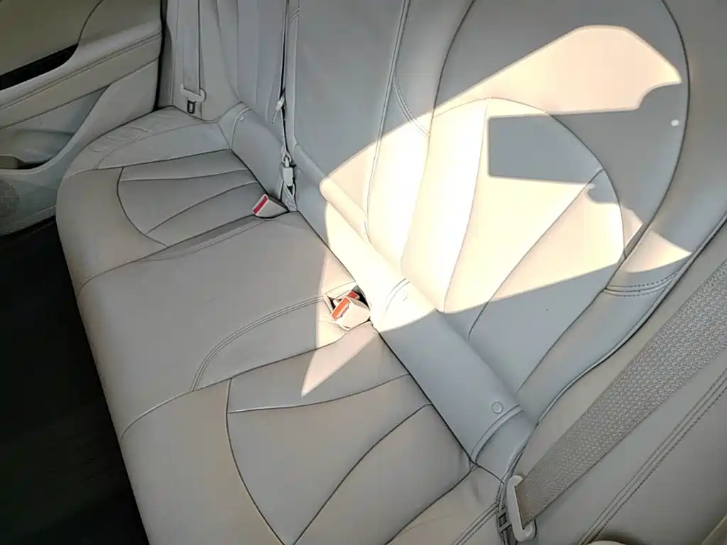 Buick LaCrosse — миниатюра 17