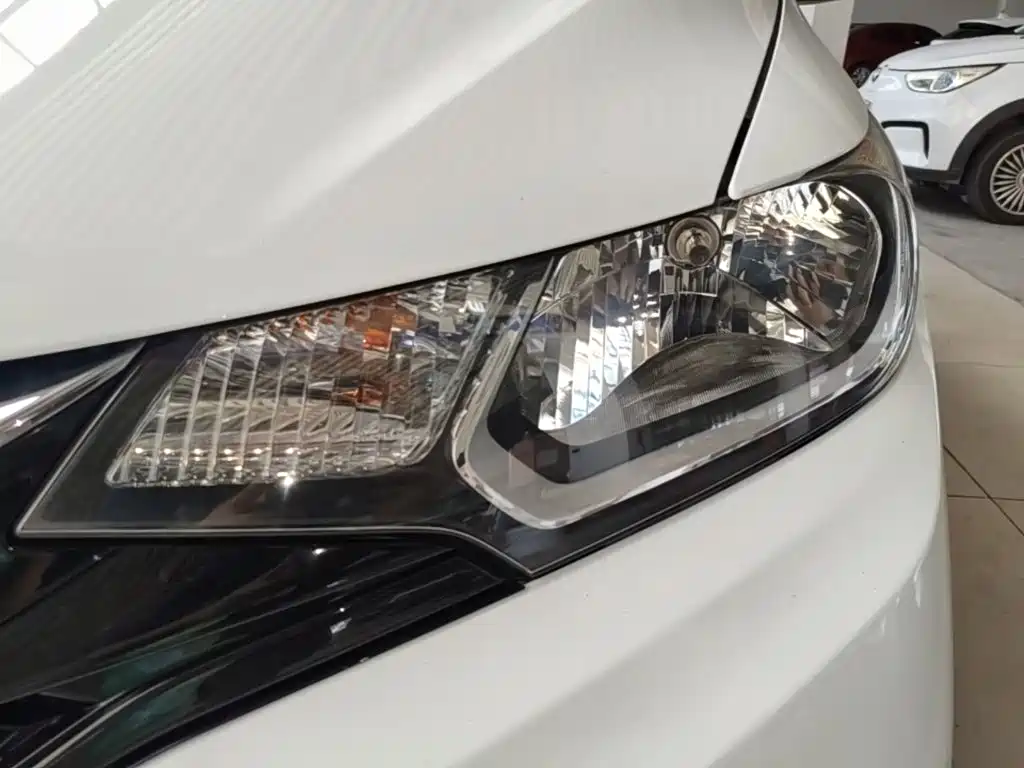 Honda Fit — миниатюра 24