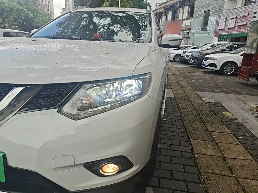 Nissan X-Trail — миниатюра 24