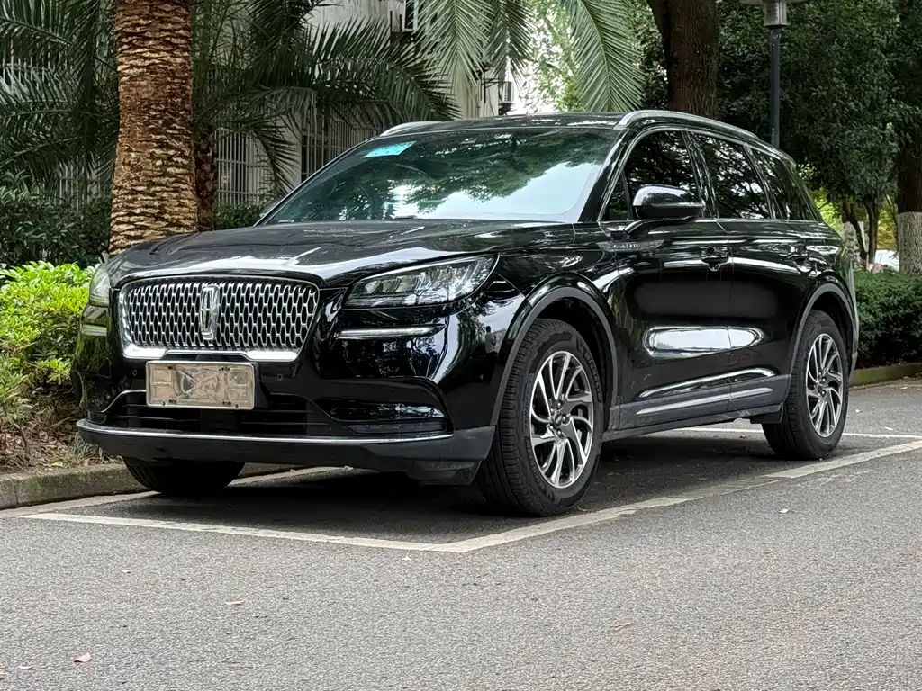 Lincoln Corsair 2020