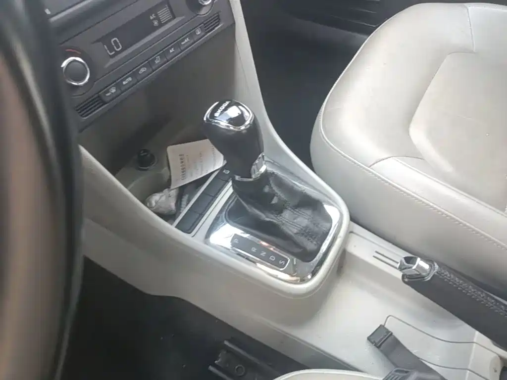 Skoda Rapid — миниатюра 14