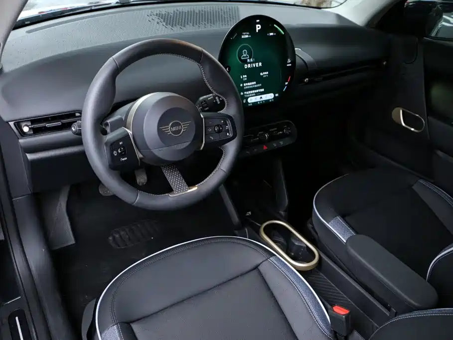 MINI MINI COOPER EV — миниатюра 13