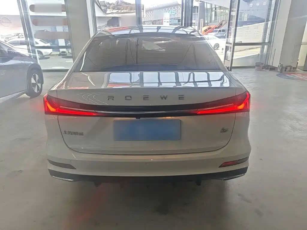 Roewe i5 — миниатюра 6