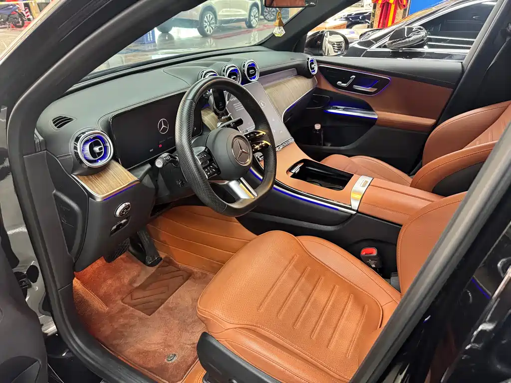 Mercedes-Benz GLC 2024 GLC 300 L 4MATIC 5 мест