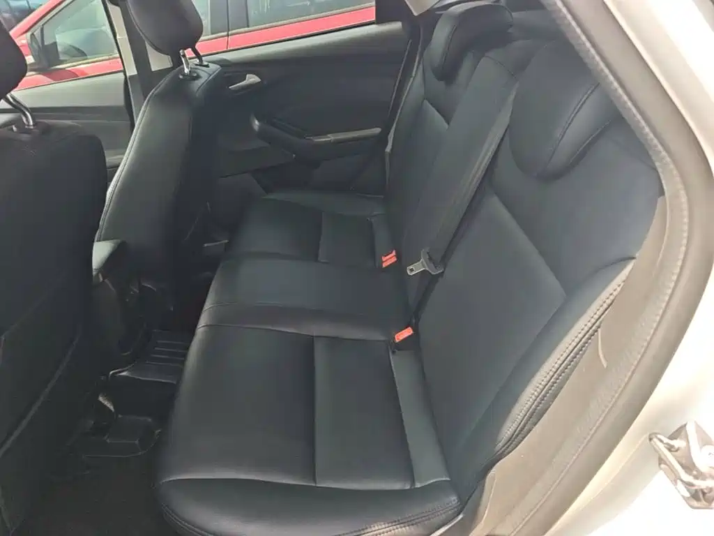 Ford Focus — миниатюра 17