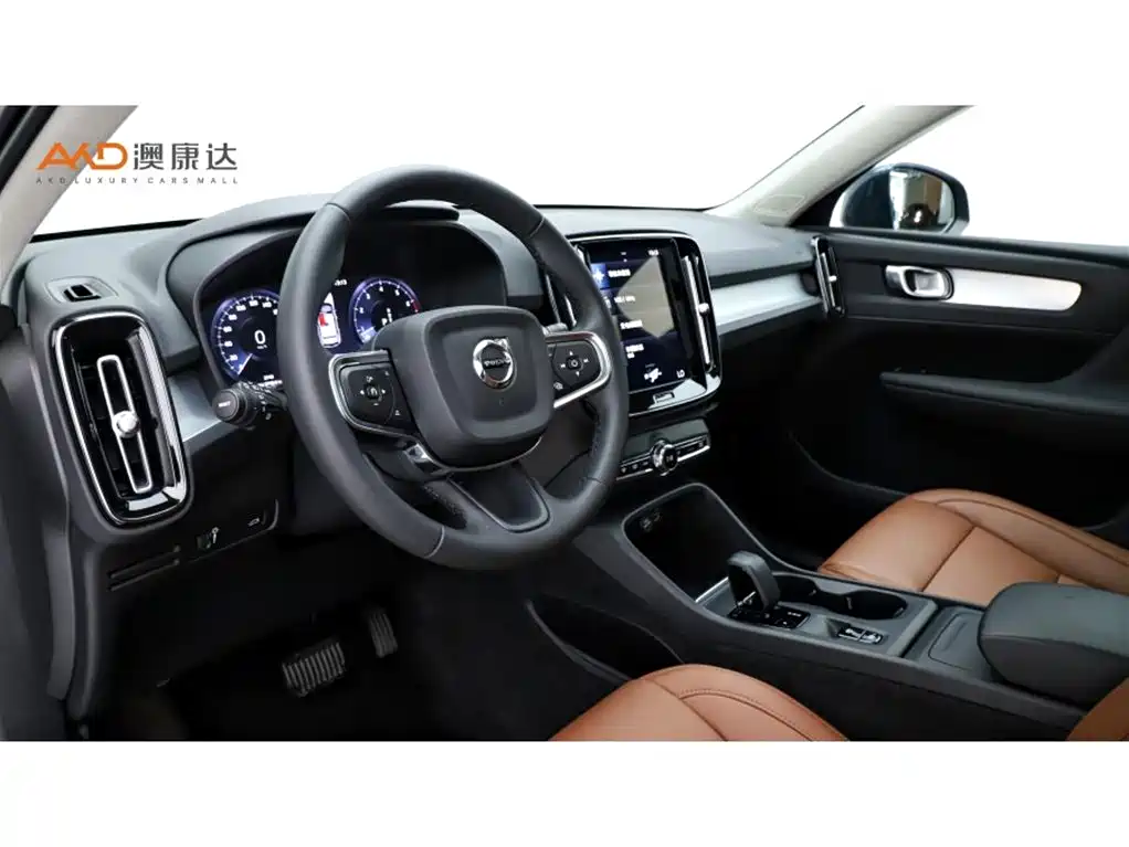 Volvo XC40 2022 T4 Fashion