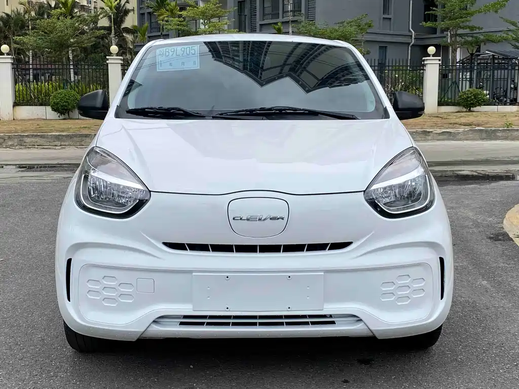Roewe Clever — миниатюра 2