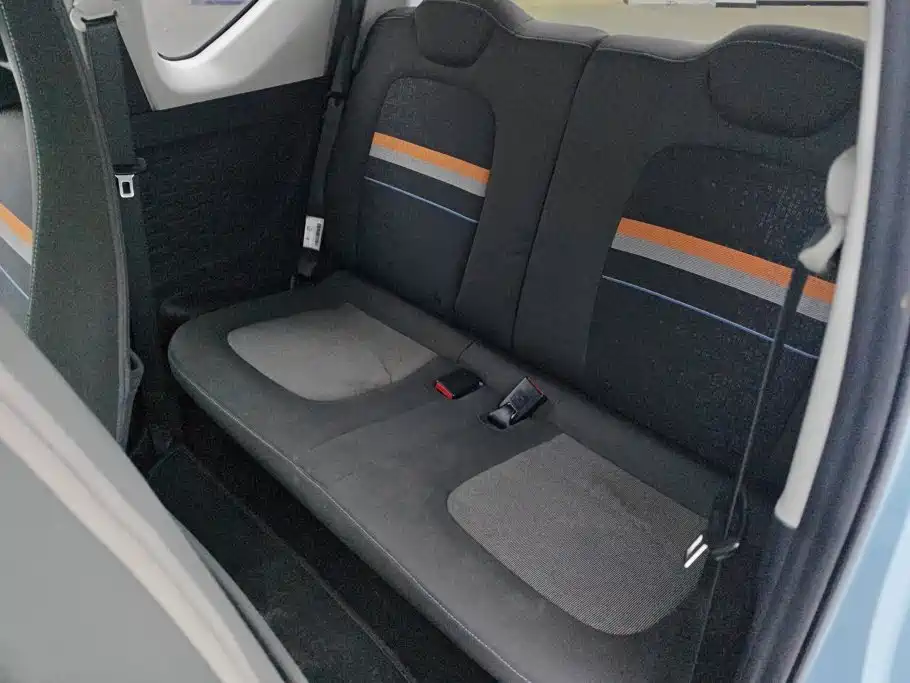 Wuling MINIEV — миниатюра 11