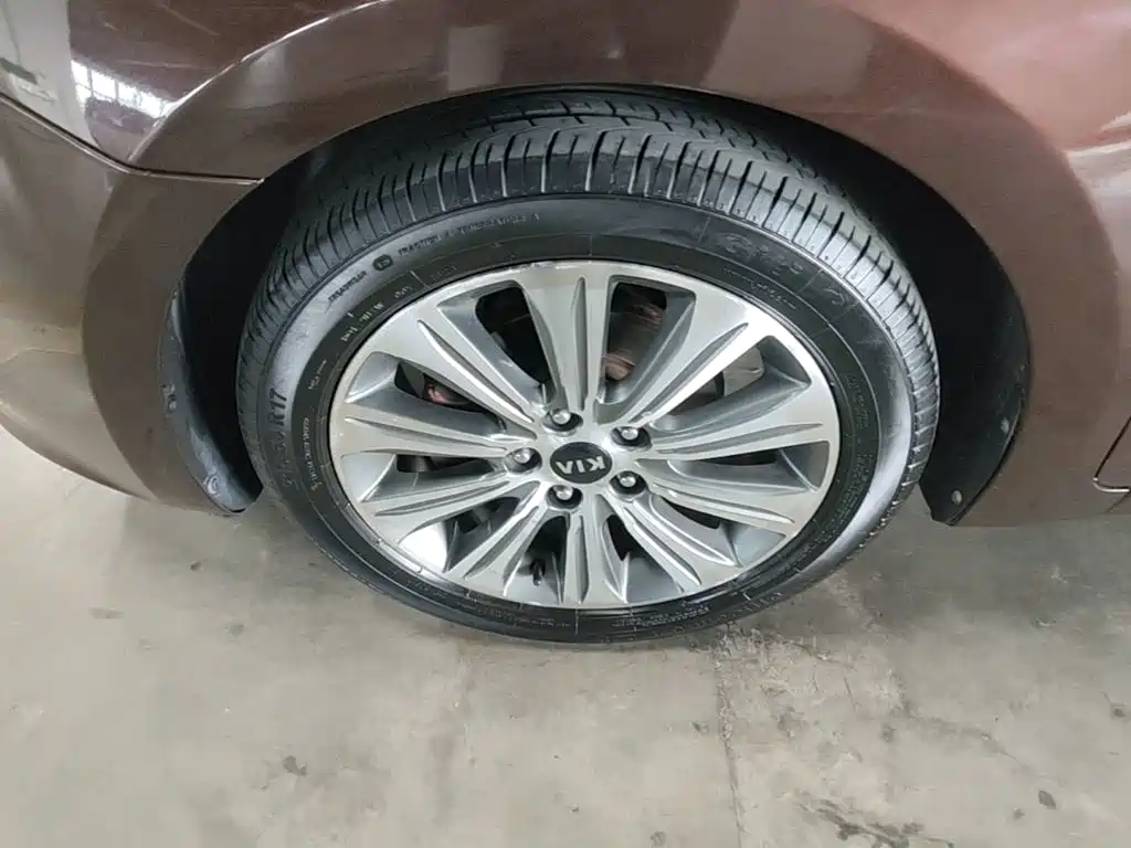 Kia K4 — миниатюра 23
