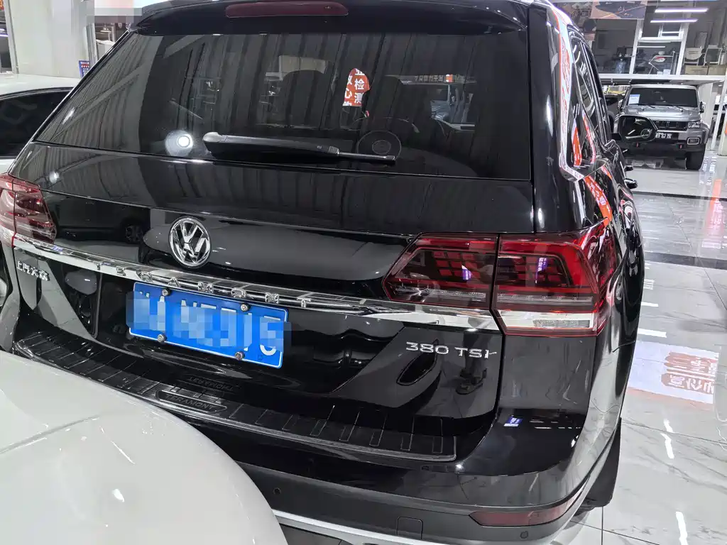 Volkswagen Teramont — миниатюра 5