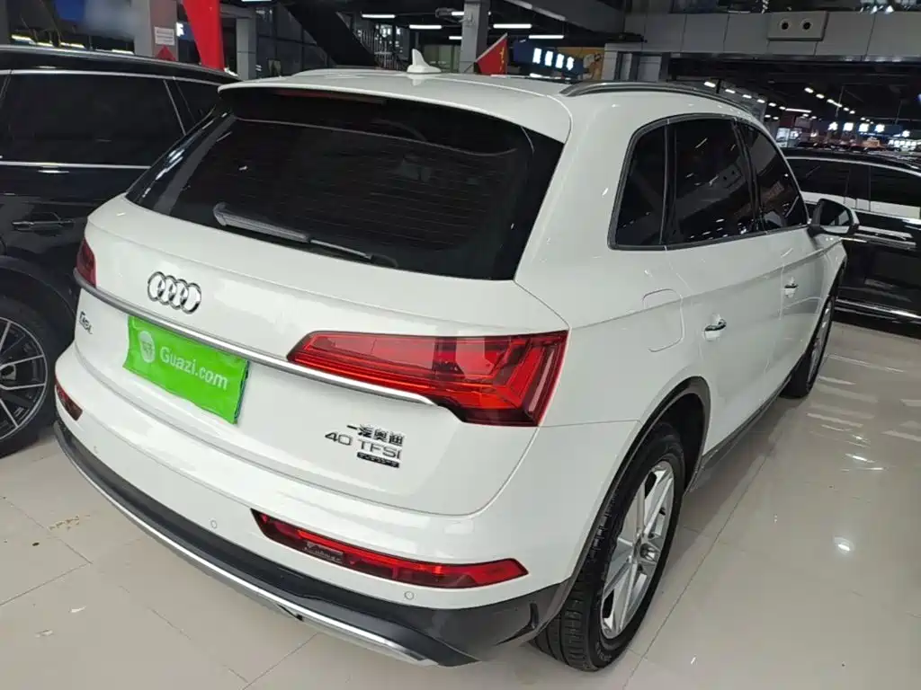 Audi Q5L — миниатюра 7
