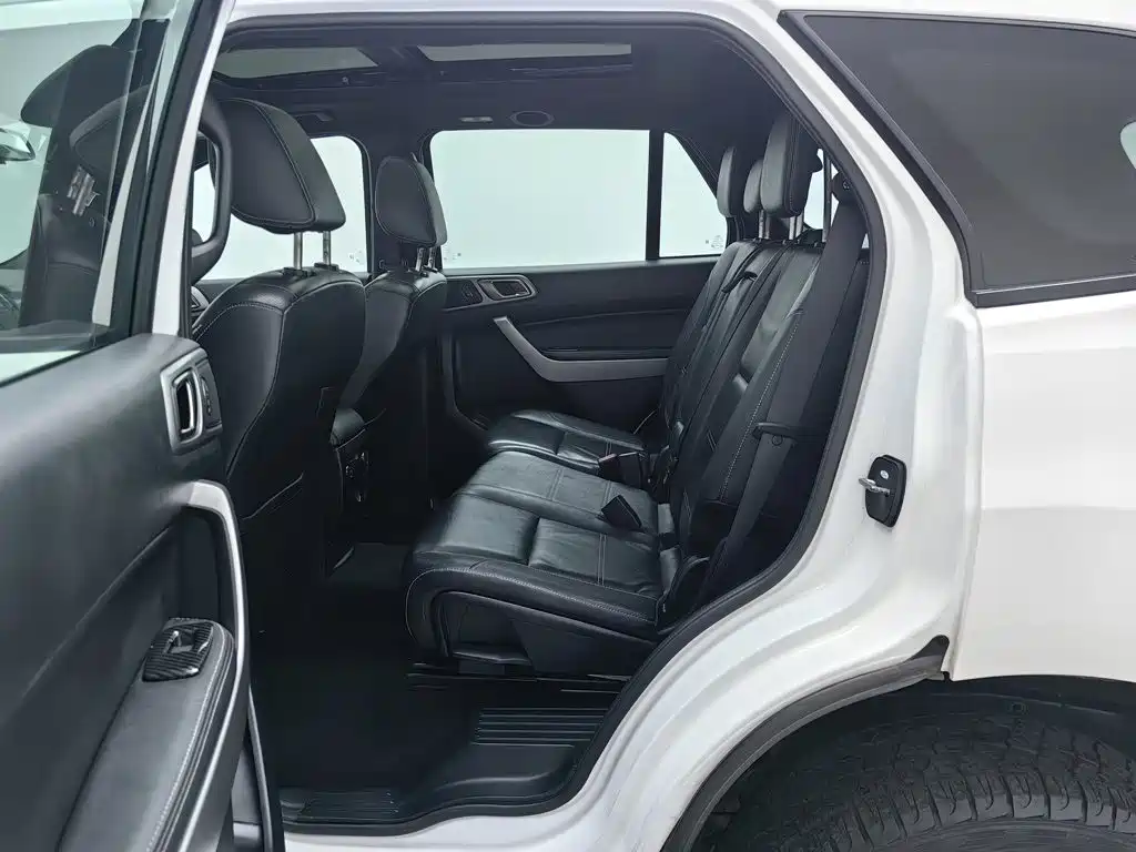 Ford Everest — миниатюра 15