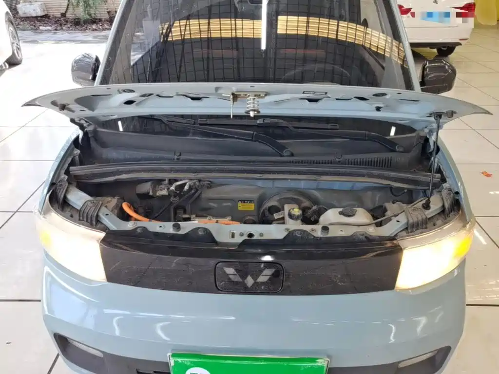 Wuling MINIEV — миниатюра 20