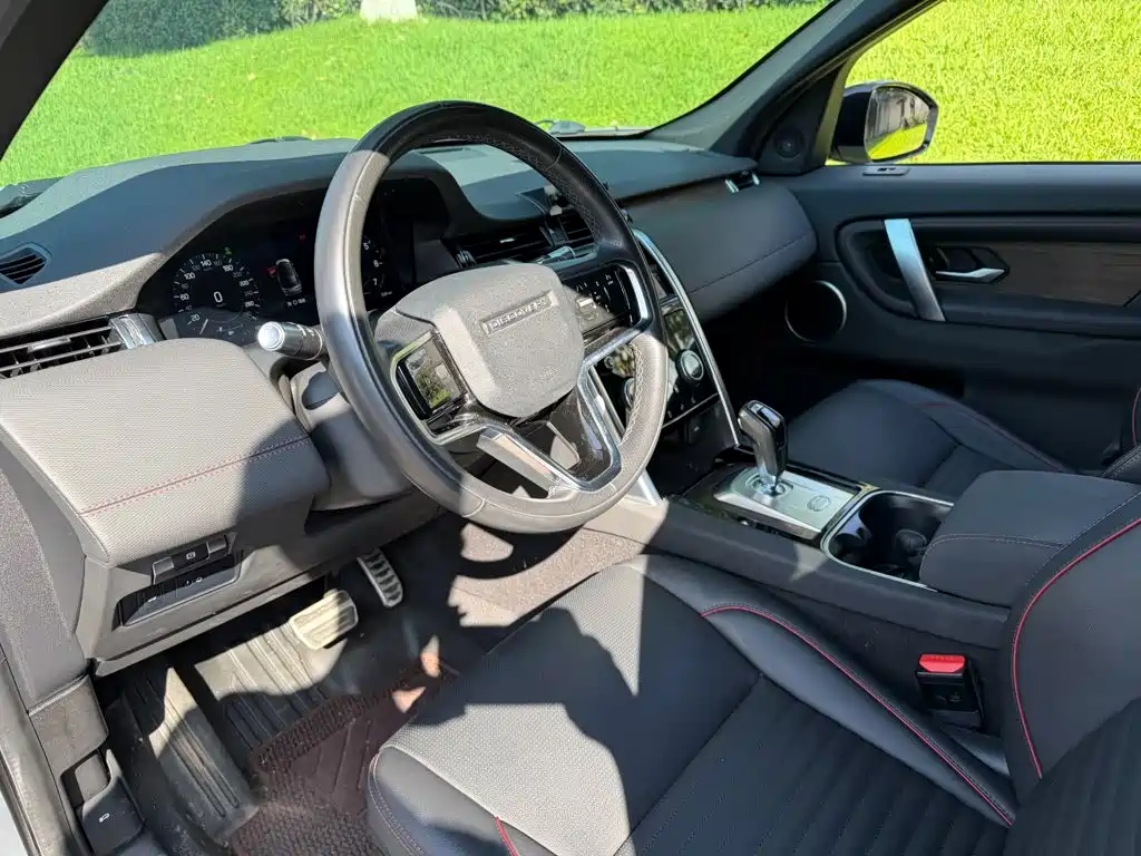 Land Rover Discovery Sport — миниатюра 7
