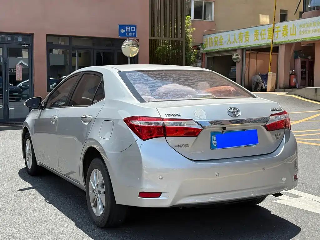 Toyota Corolla — миниатюра 6