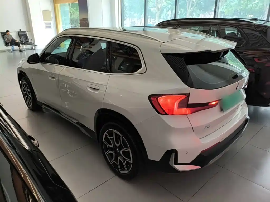 BMW X1 2023 sDrive25Li X