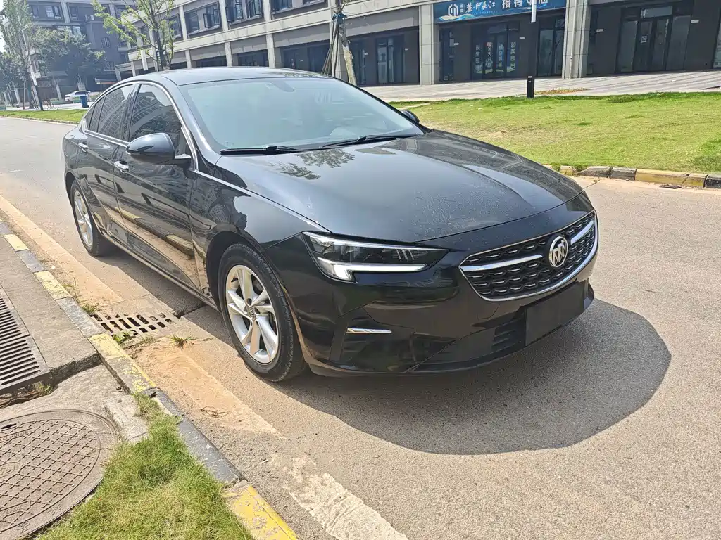 Buick Regal — миниатюра 3