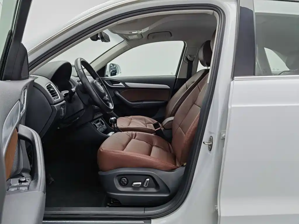 Audi Q3 — миниатюра 10
