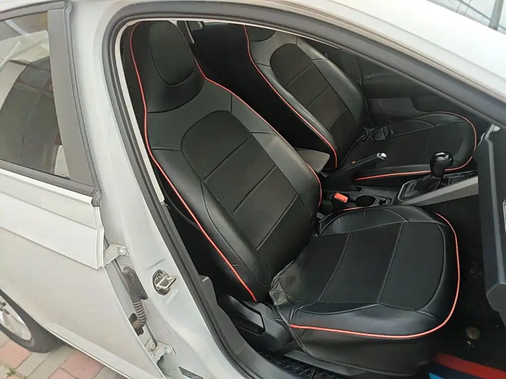 Volkswagen Polo — миниатюра 25