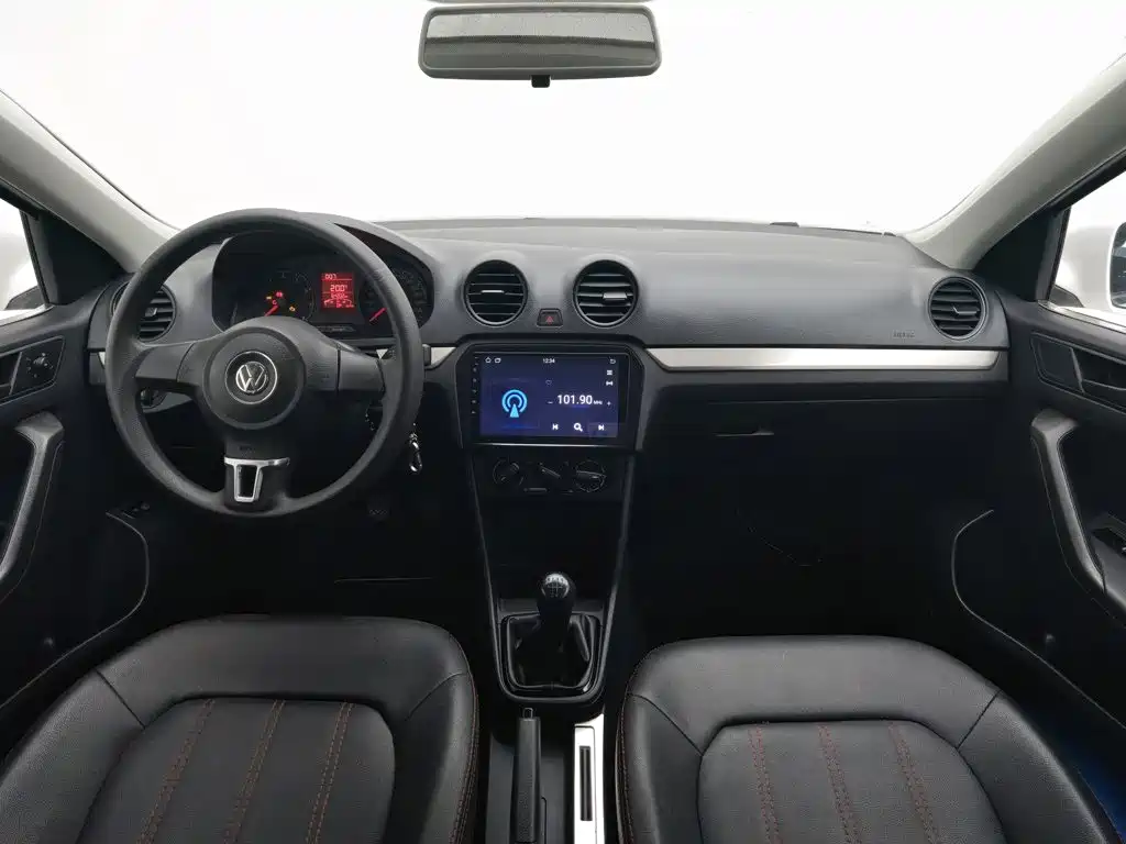 Volkswagen Jetta — миниатюра 5