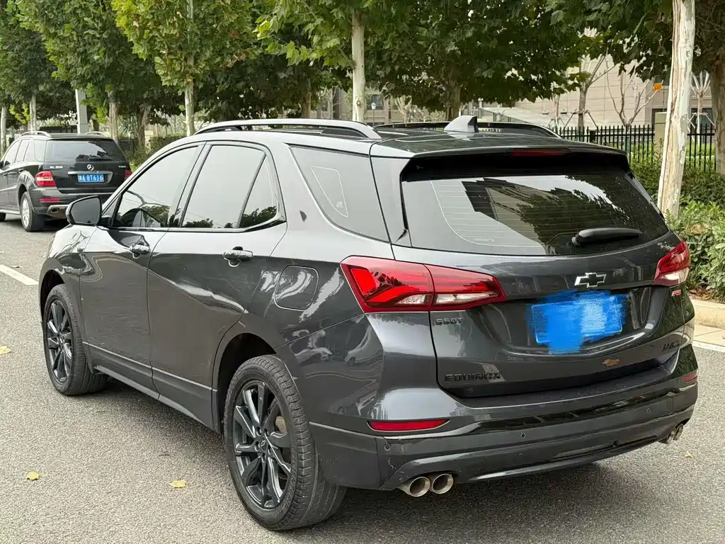 Chevrolet Equinox — миниатюра 9