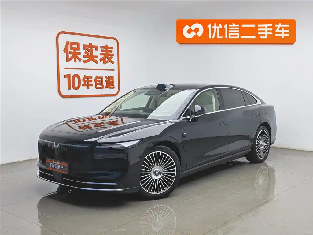 Voyah 岚图追光 L 2025