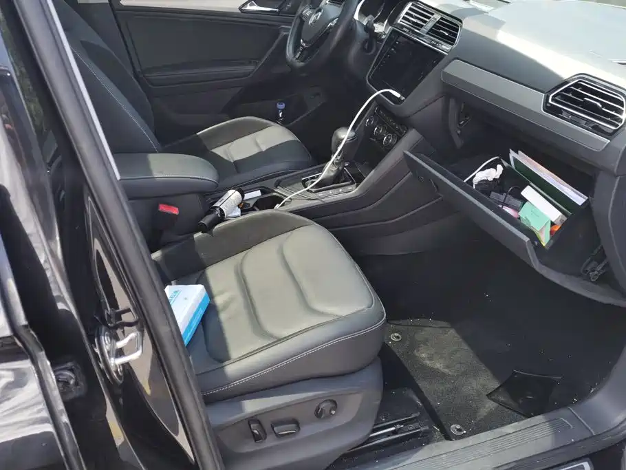 Volkswagen Tiguan L — миниатюра 8