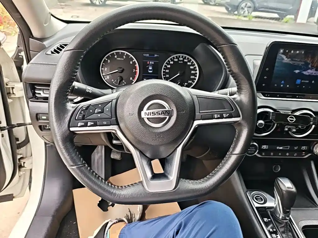 Nissan Sylphy — миниатюра 11