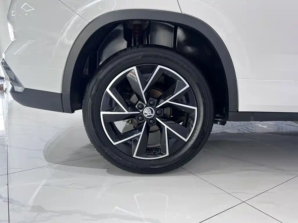Skoda Kamiq — миниатюра 19