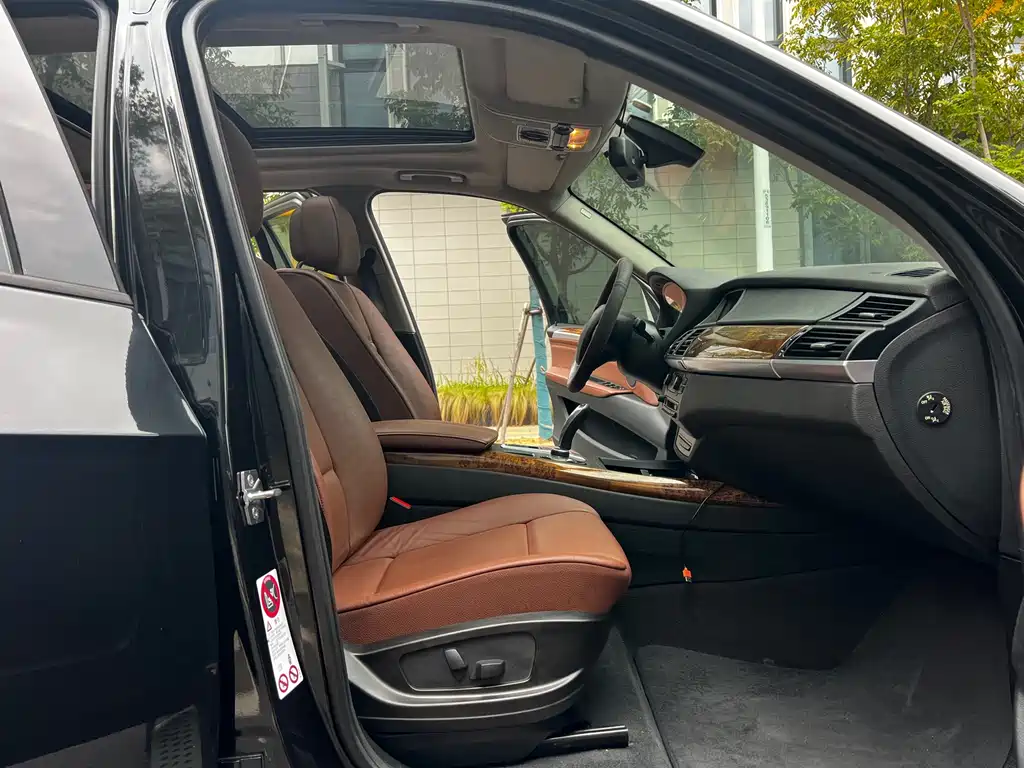 BMW X5 (Import) — миниатюра 15