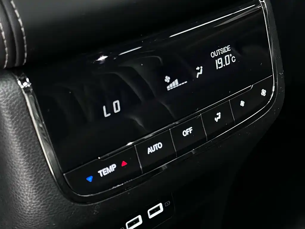GAC Motor Trumpchi GS8 — миниатюра 29