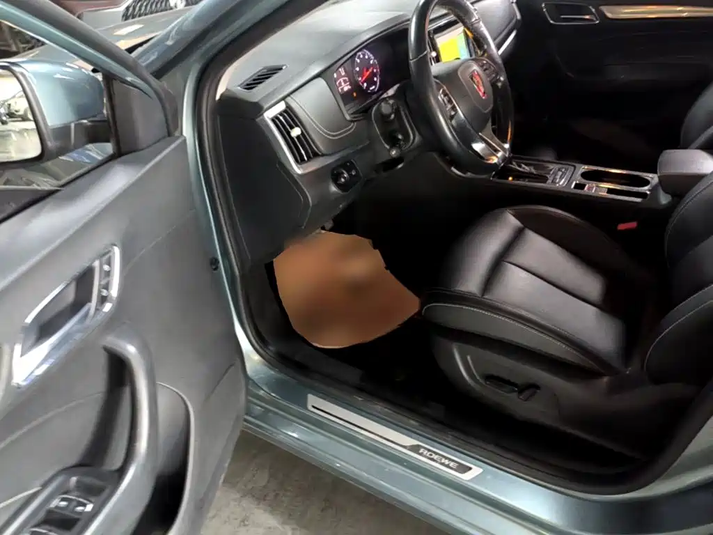 Roewe i6 Classic — миниатюра 16
